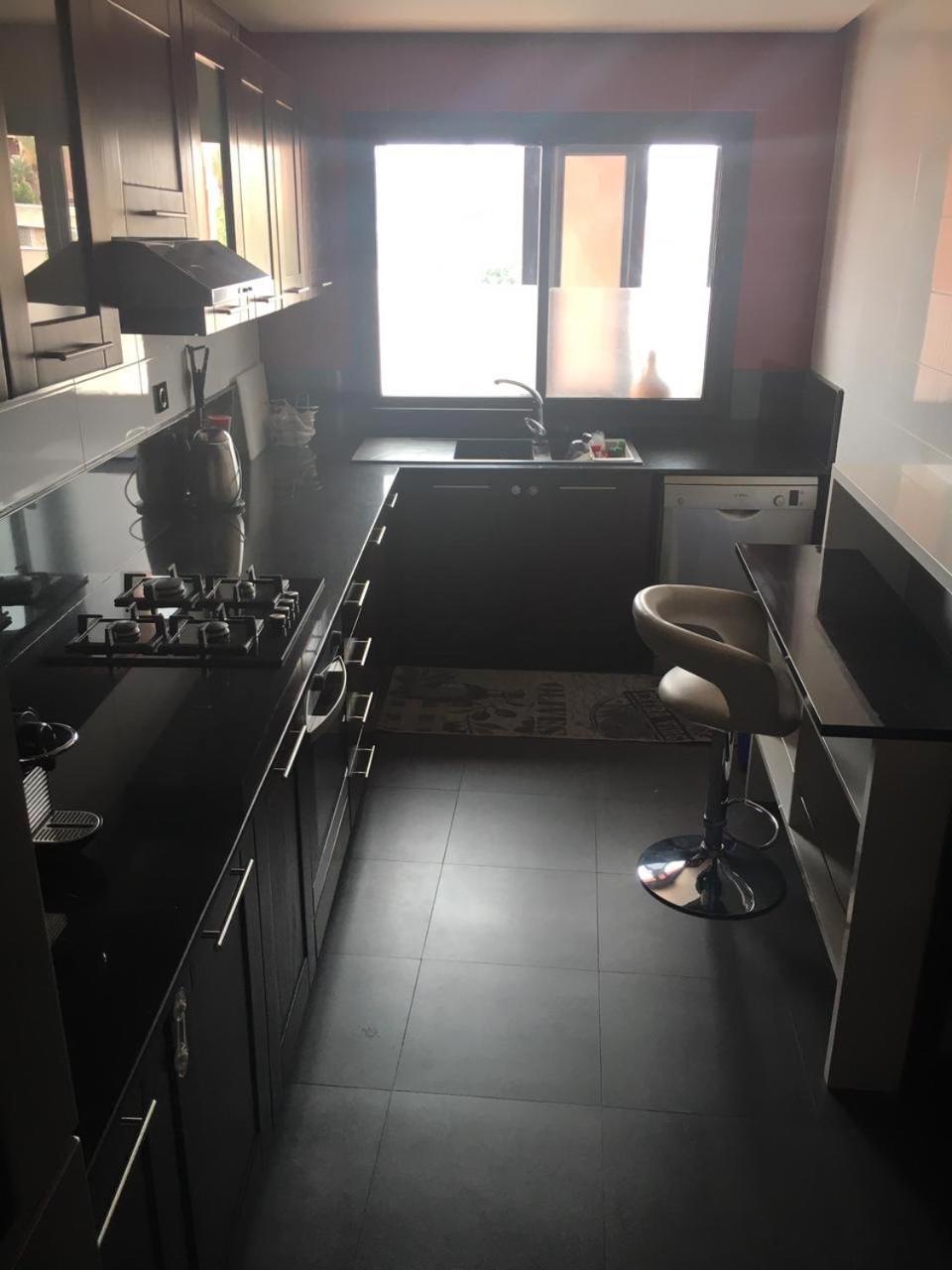 Stylish Gueliz Apartment With Beautiful Terrace Μαρακές Εξωτερικό φωτογραφία